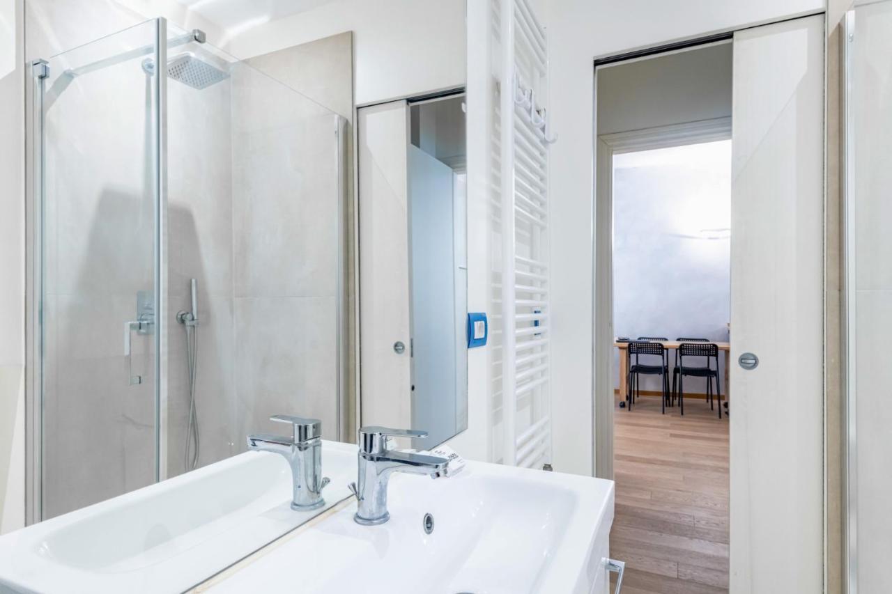 Easylife - Romantico Appartamento Sulla Darsena Milan Exterior photo