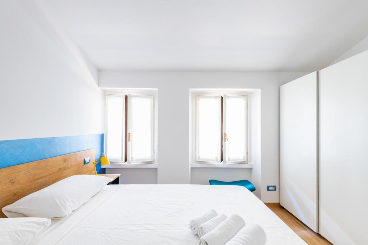 Easylife - Romantico Appartamento Sulla Darsena Milan Exterior photo